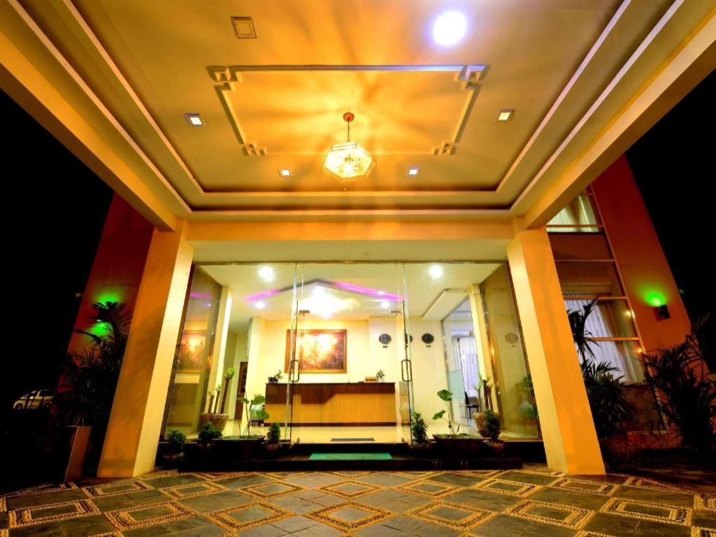 Kanbawza Hinthar Hotel Баго Екстер'єр фото